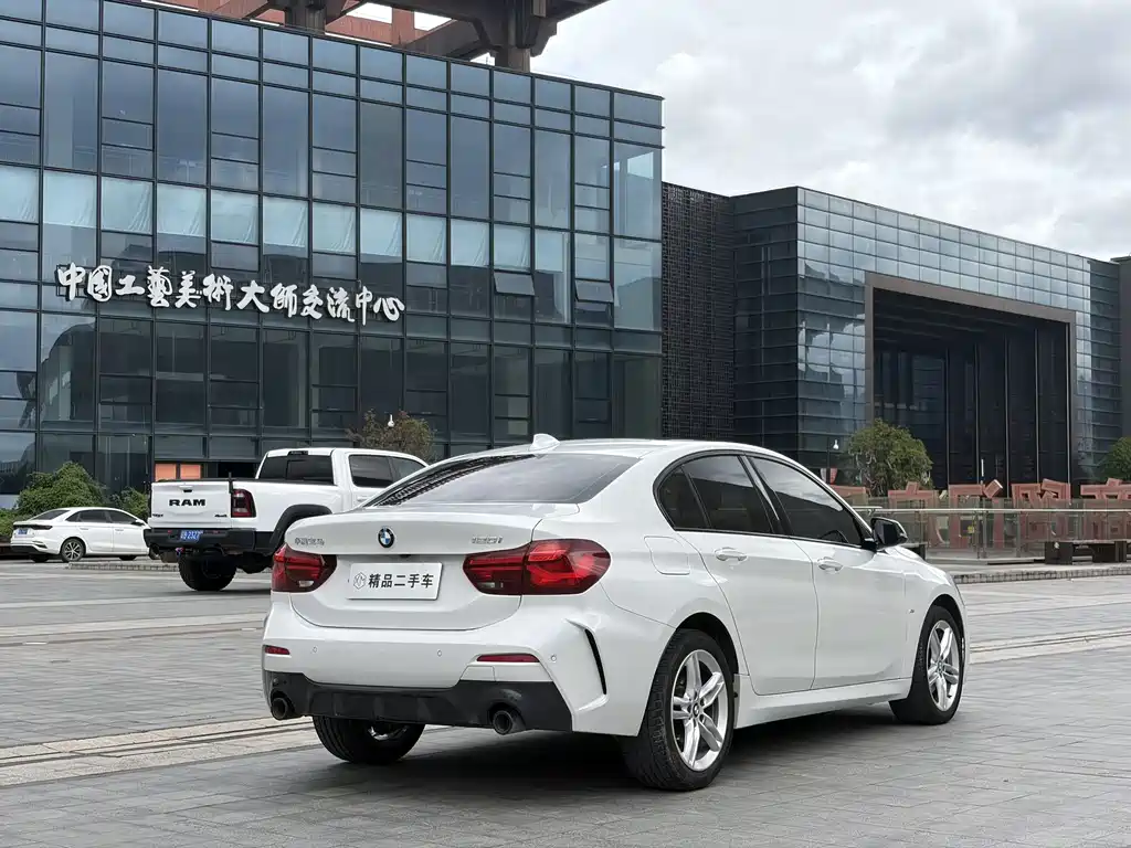 BMW 1 Series — миниатюра 9
