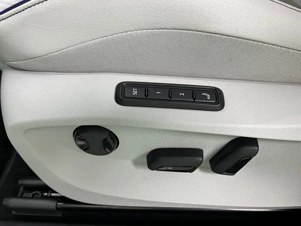 Volkswagen ID.6 X — миниатюра 9