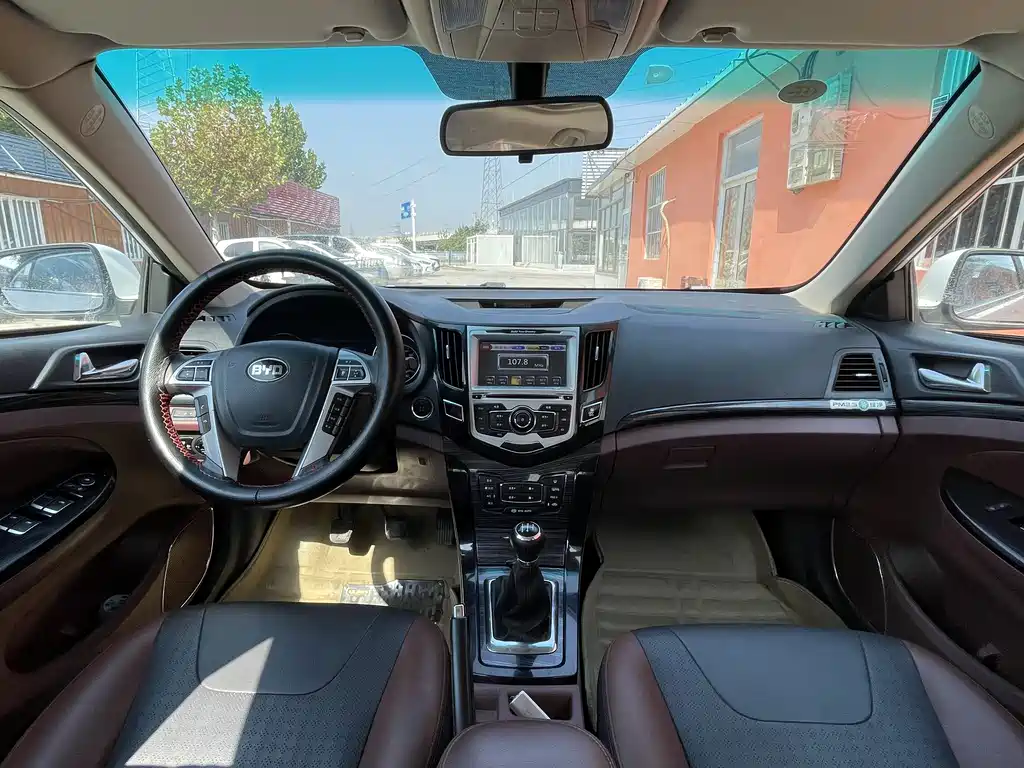 BYD Surui — миниатюра 8