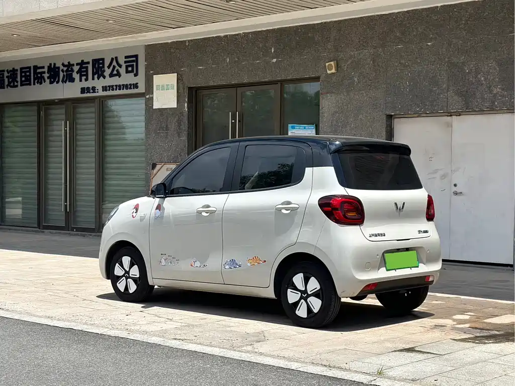 Wuling MINIEV — миниатюра 5
