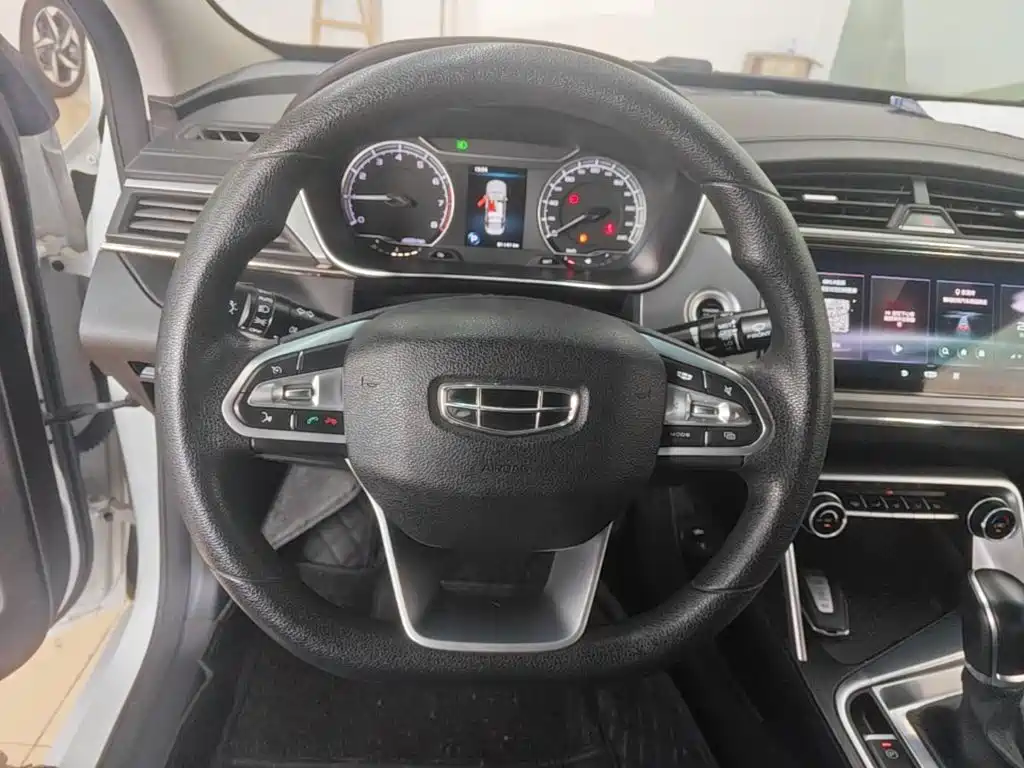 Geely Binrui — миниатюра 11