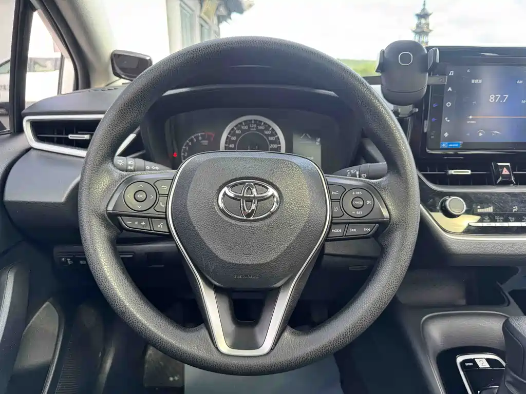 Toyota Corolla — миниатюра 15