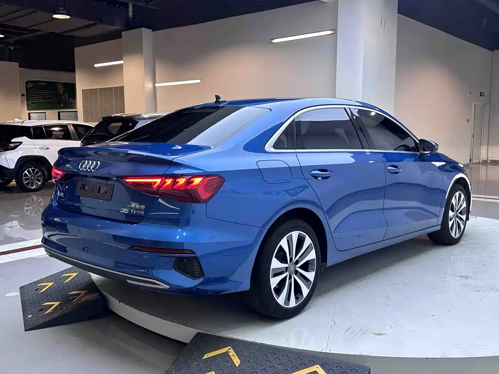 Audi A3 — миниатюра 9