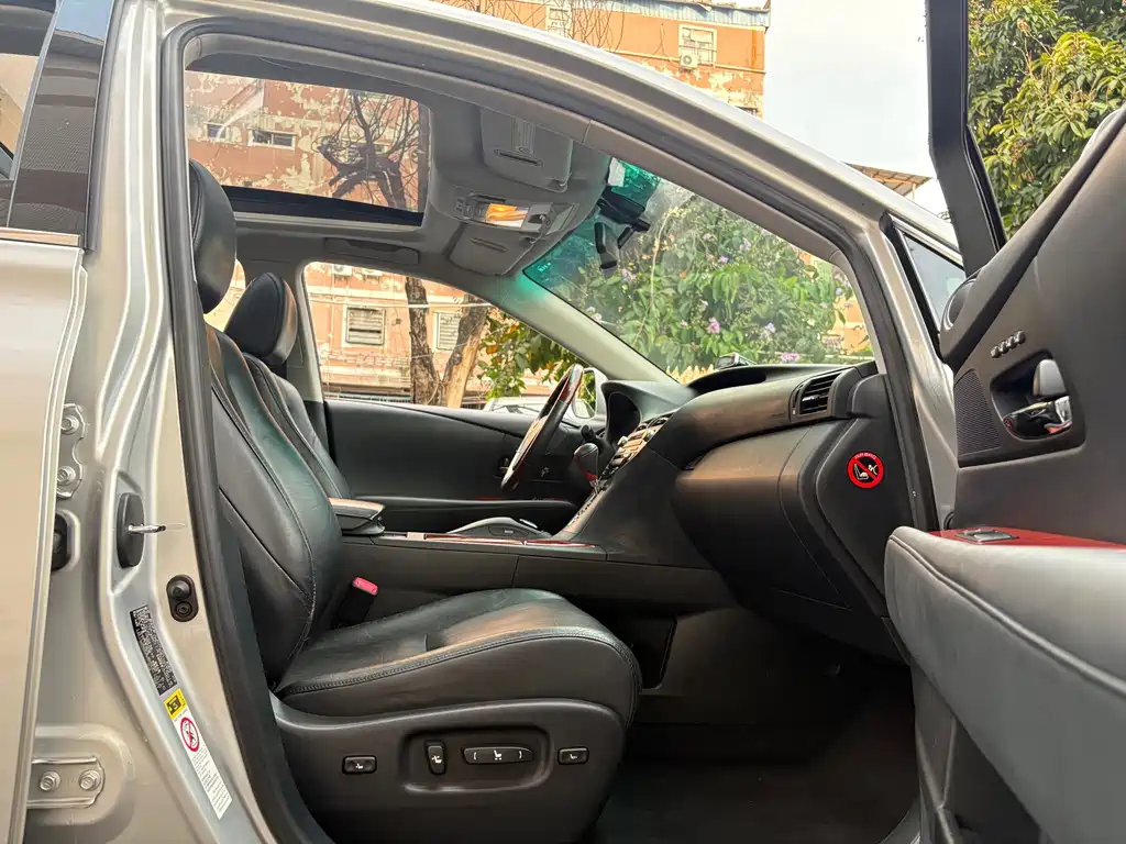 Lexus RX Classic — миниатюра 11