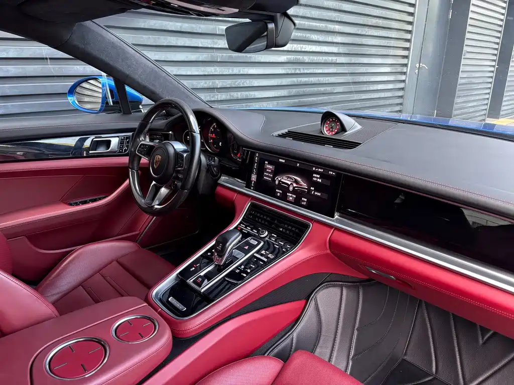 Porsche Panamera — миниатюра 13