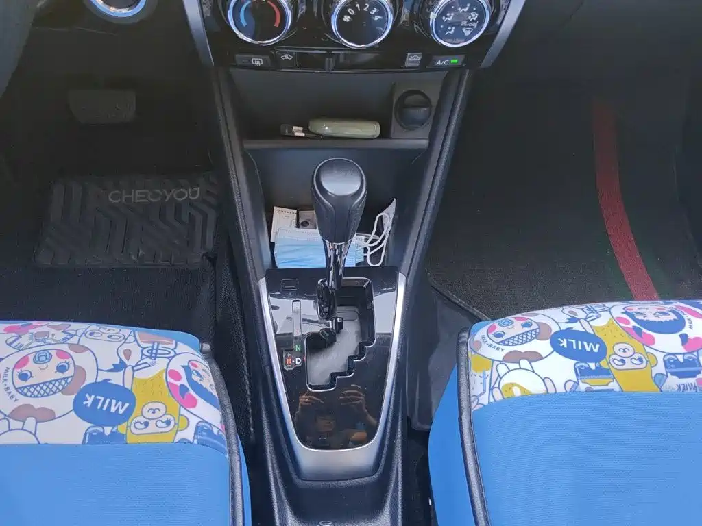 Toyota Yaris L — миниатюра 10