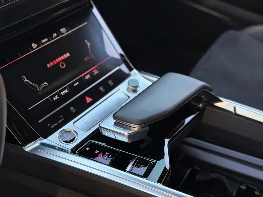 Audi e-tron — миниатюра 17
