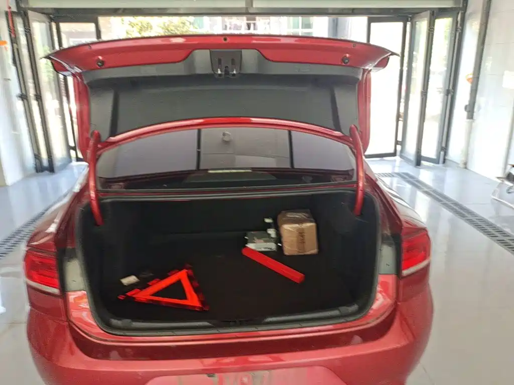 Volkswagen Lamando — миниатюра 19