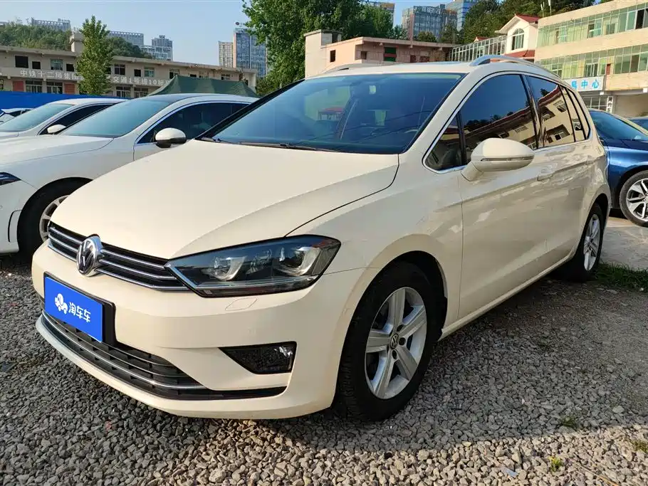 Volkswagen Golf (Import) 2015