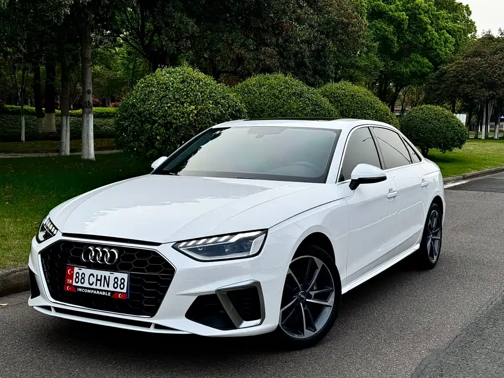 Audi A4L 2021