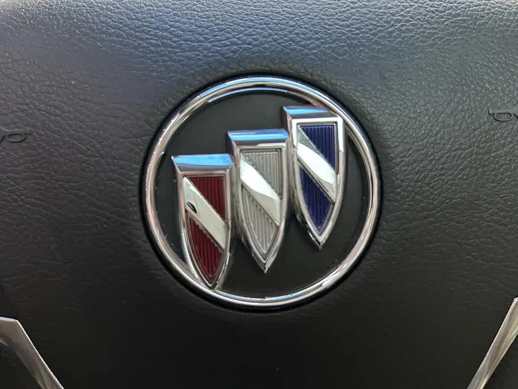 Buick GL8 — миниатюра 27