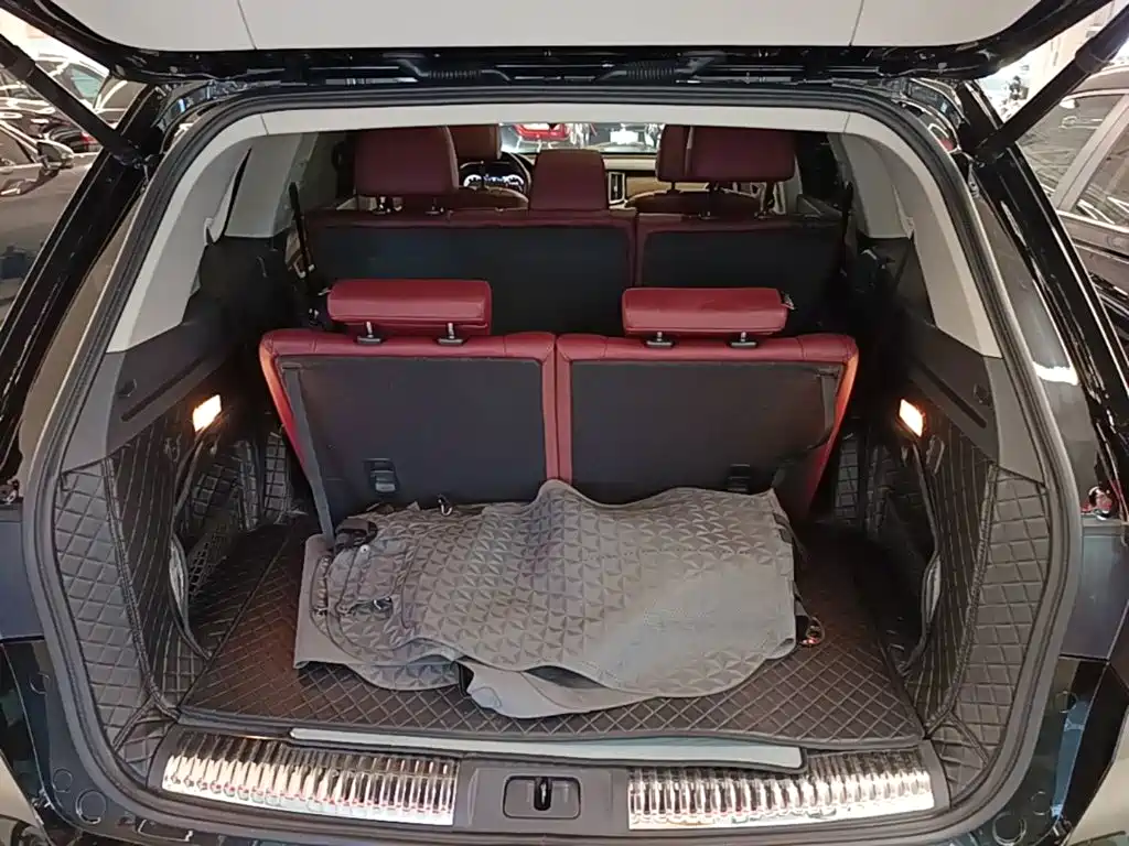 Hongqi Hongqi HS7 — миниатюра 19