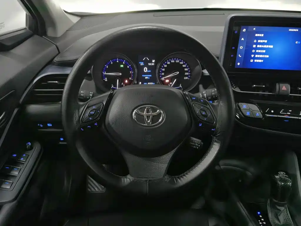 Toyota IZOA — миниатюра 11