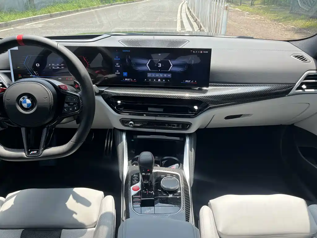 BMW M4 — миниатюра 13