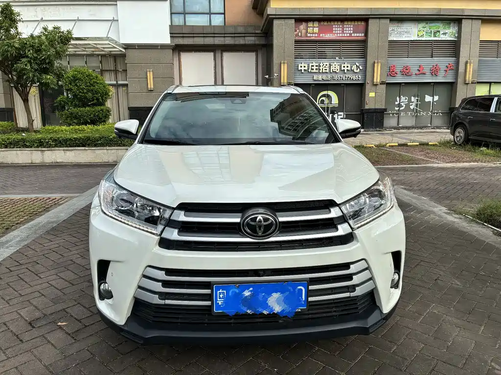 Toyota Highlander — миниатюра 2