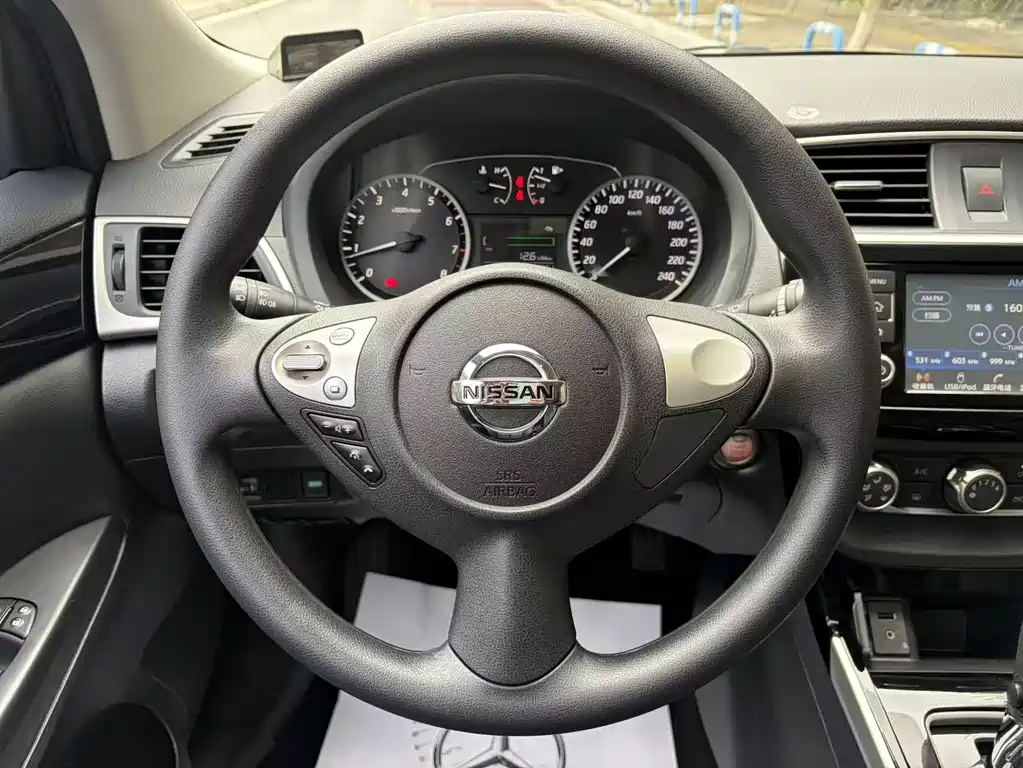 Nissan Sylphy — миниатюра 8