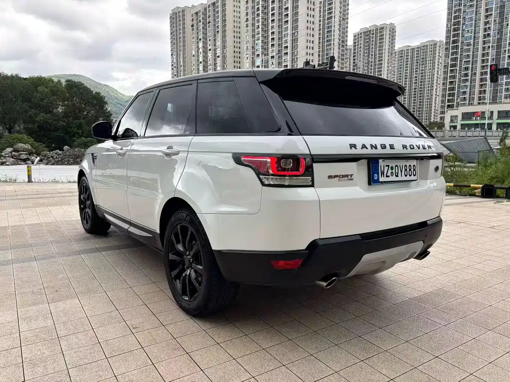 Land Rover Sport — миниатюра 7