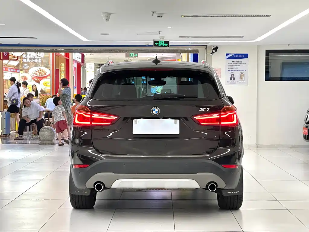 BMW X1 — миниатюра 6