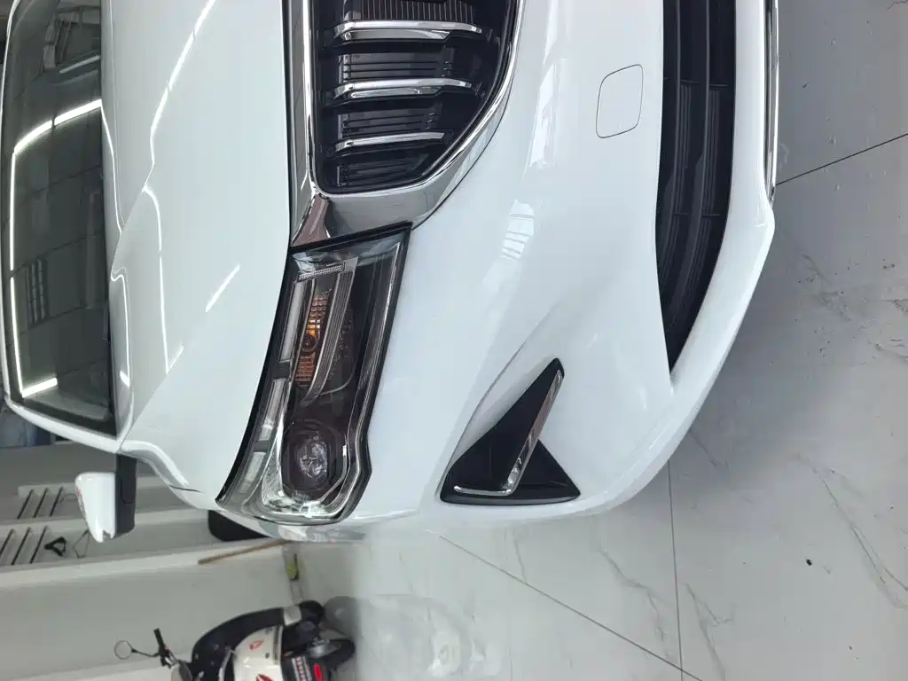 Geely Emgrand — миниатюра 20