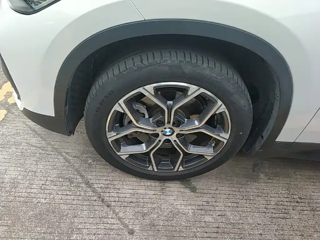 BMW X1 — миниатюра 23