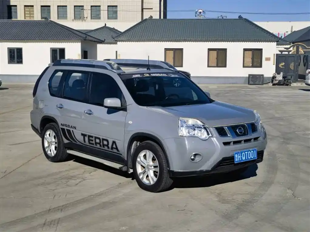Nissan X-Trail 2012 2.5L CVT Luxury 4WD