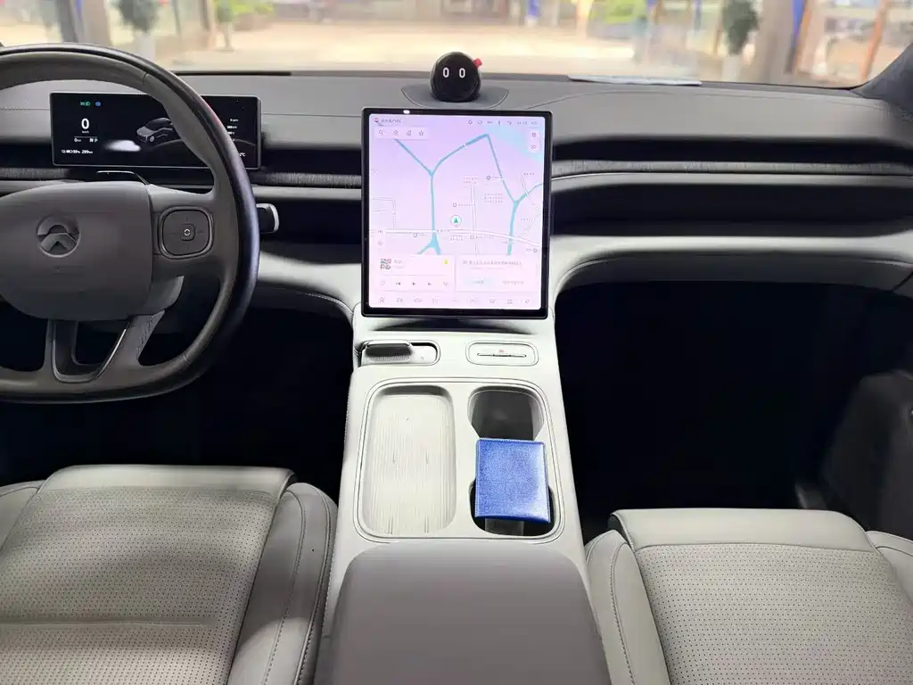 NIO ES6 — миниатюра 5
