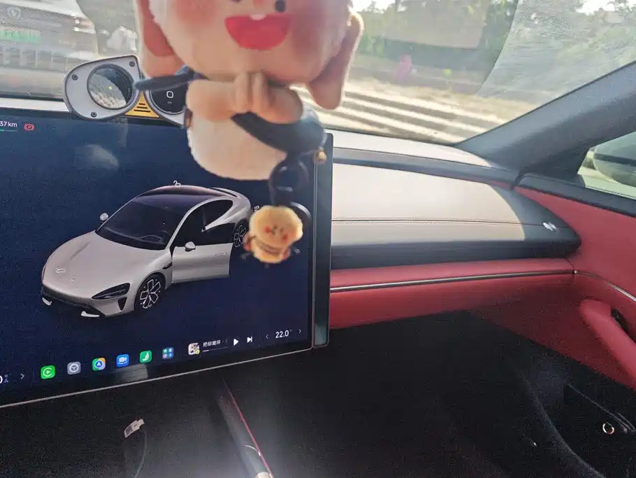 Xiaomi SU7 — миниатюра 13