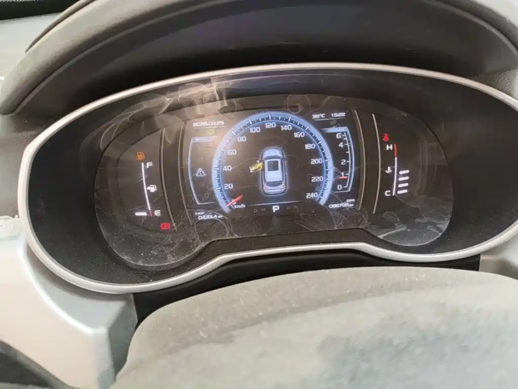 Geely Boyue — миниатюра 12