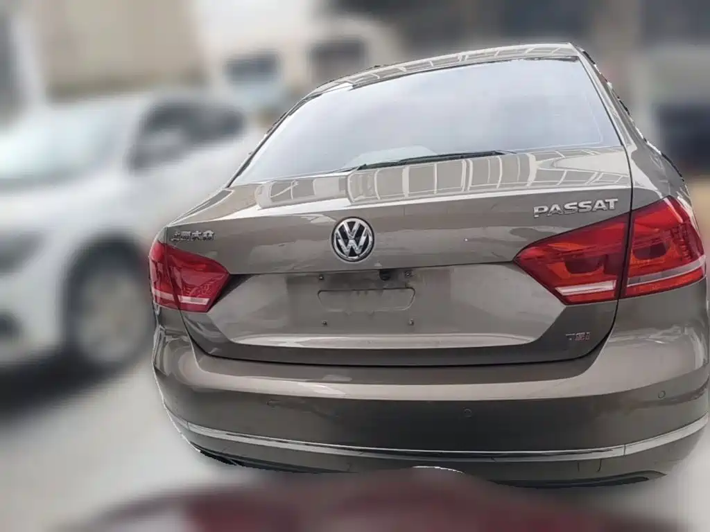 Volkswagen Passat — миниатюра 8