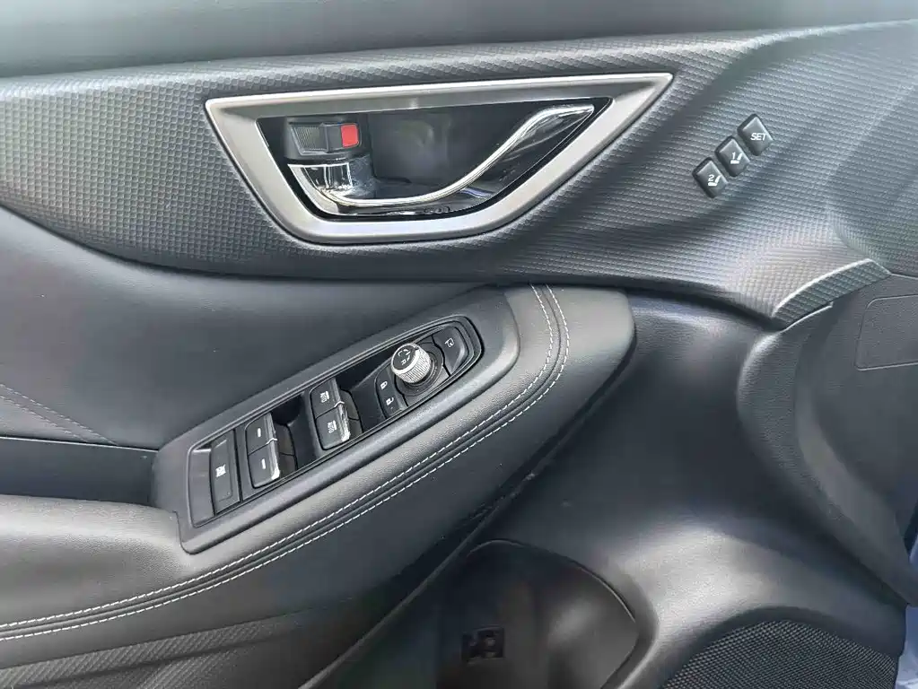 Subaru Forester — миниатюра 10