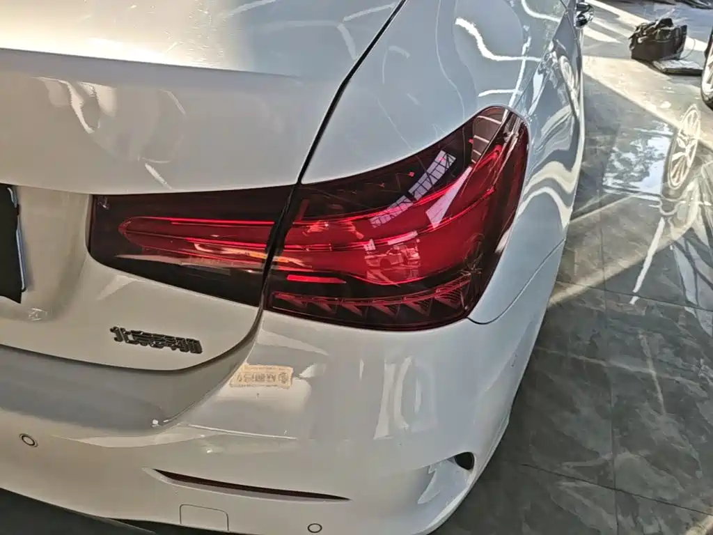 Mercedes-Benz A-Class — миниатюра 8