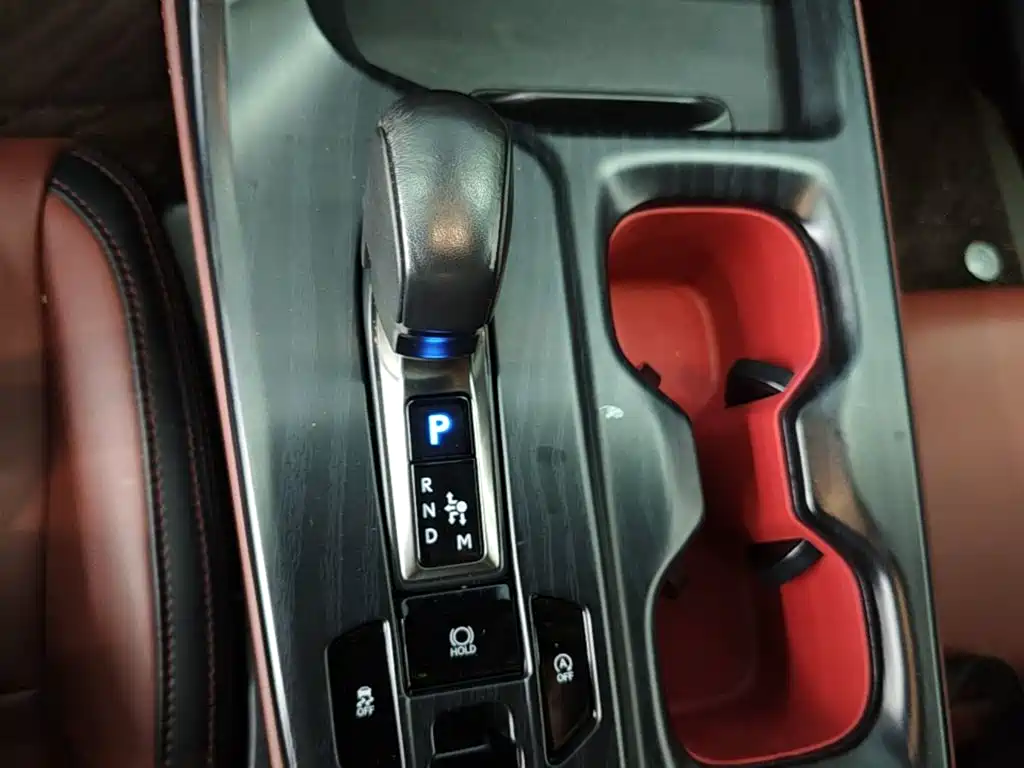 Lexus NX — миниатюра 14