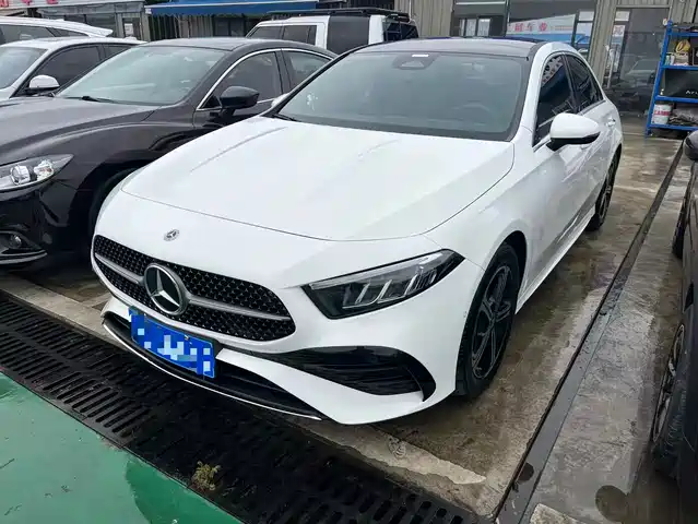 MERCEDES-BENZ A CLASS