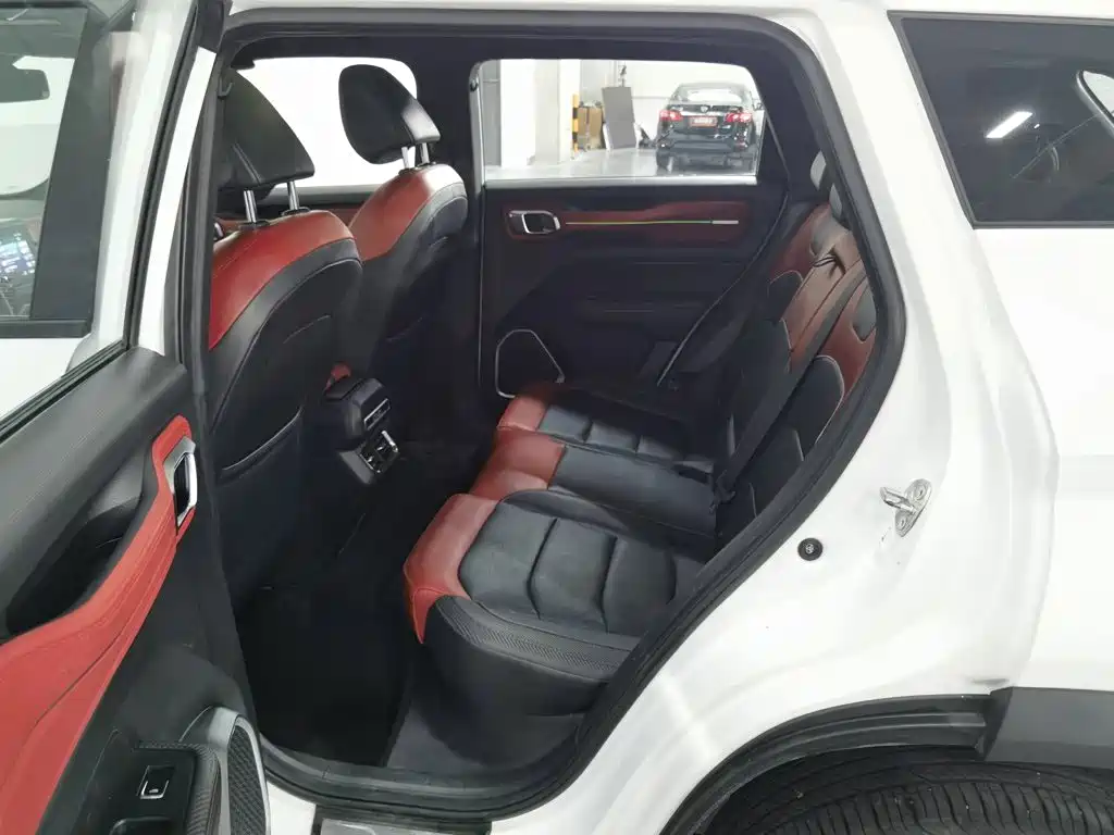Geely Icon — миниатюра 15