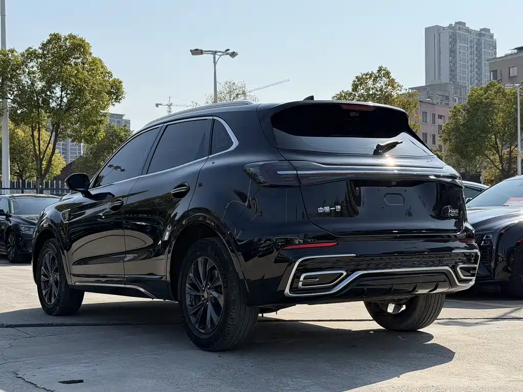 Hongqi HS5 2023 2.0T Pro