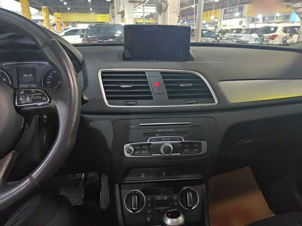 Audi Q3 — миниатюра 8