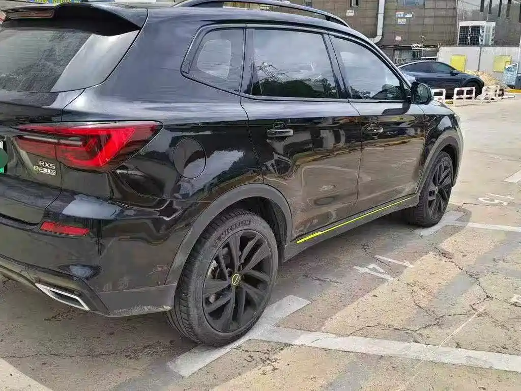 Roewe RX5 New Energy — миниатюра 2