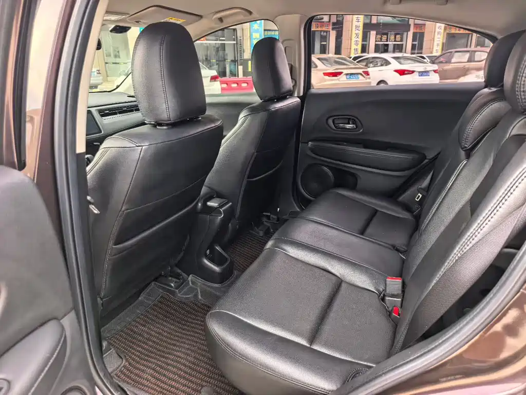 Honda Vezel — миниатюра 5