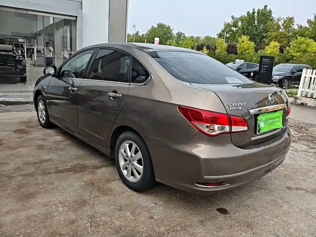 Nissan Sylphy — миниатюра 5