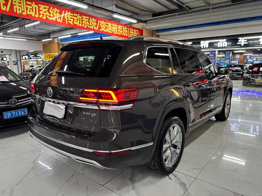 Volkswagen Teramont — миниатюра 10