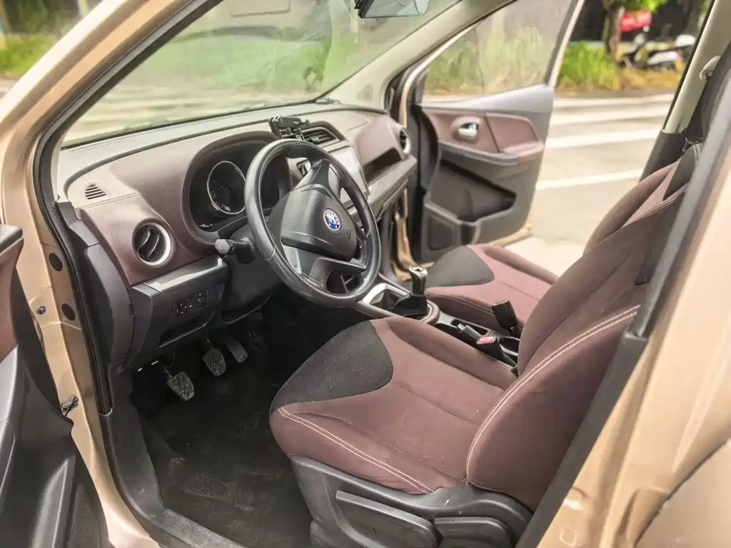 Venucia M50V — миниатюра 14