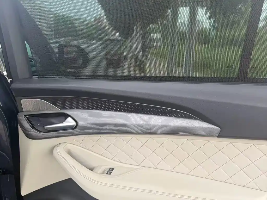 Audi Q6 — миниатюра 5