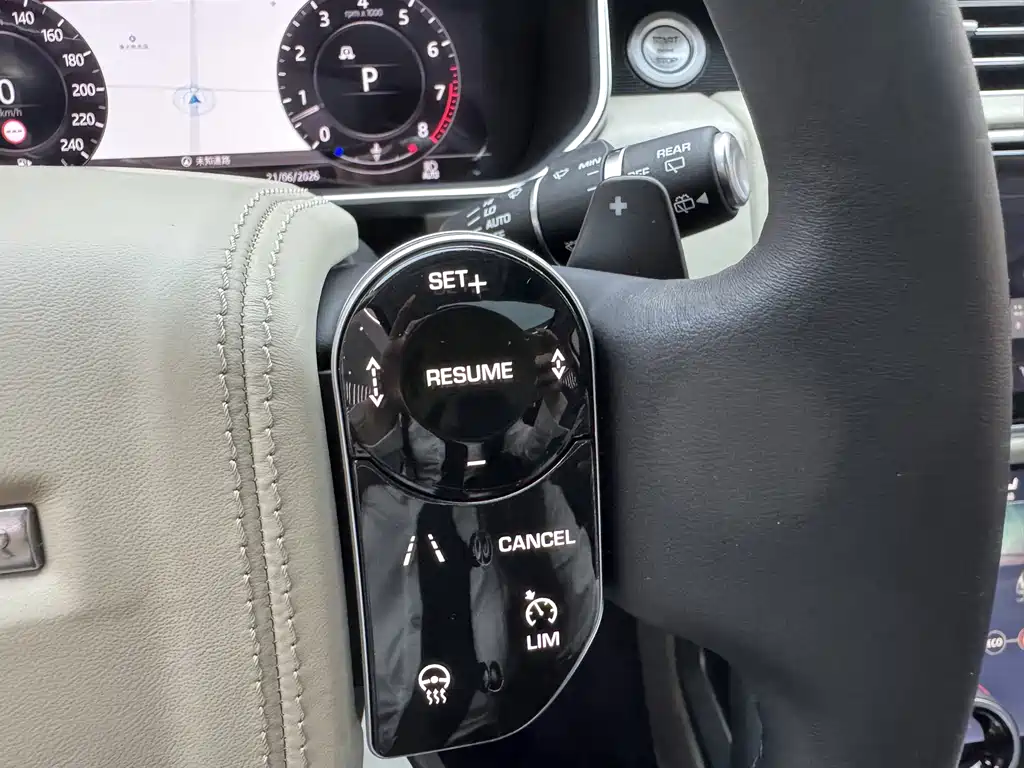 Land Rover Range Rover — миниатюра 24
