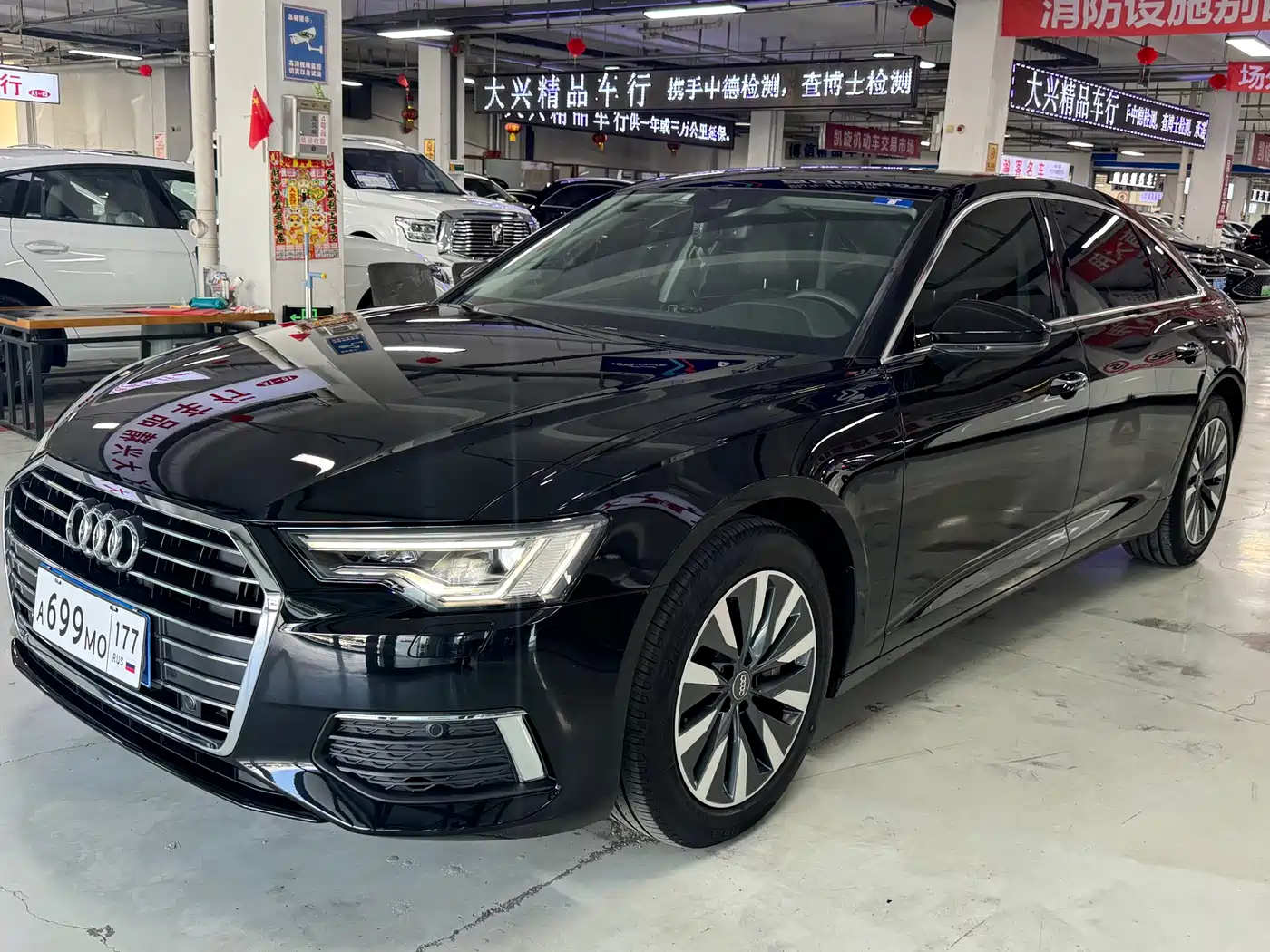 奥迪A6L 2021款 45 TFSI 臻选致雅型 2021