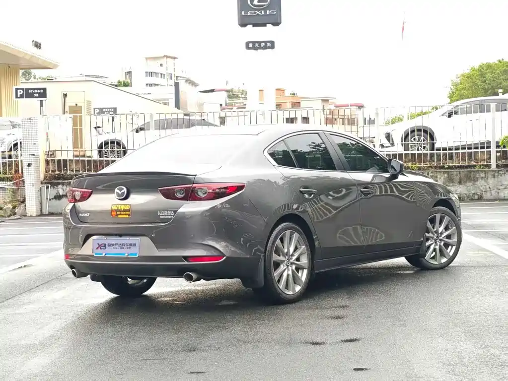 Mazda 3 Axela — миниатюра 3