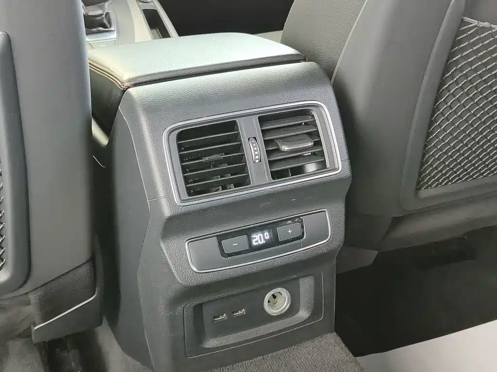 Audi Q5L — миниатюра 14