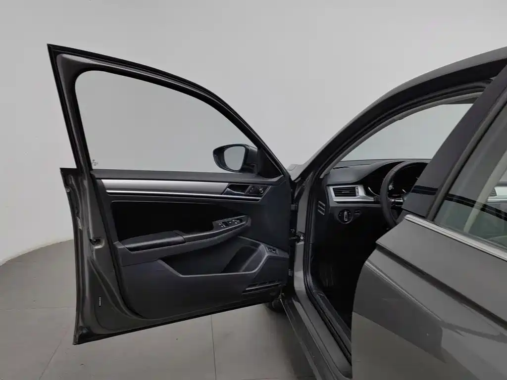 Volkswagen Bora — миниатюра 8