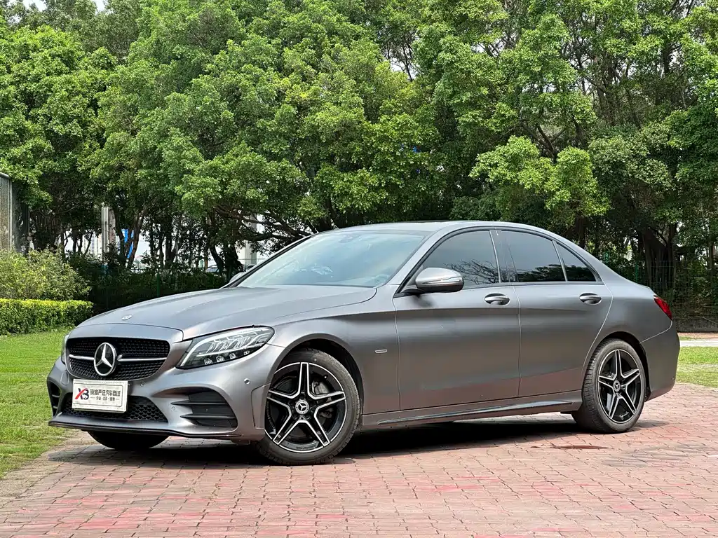 Mercedes-Benz C-Class 2021