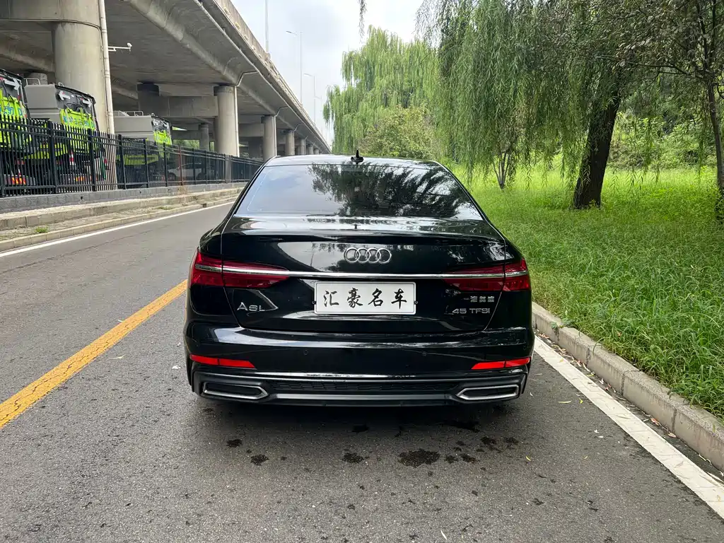 Audi A6L — миниатюра 10