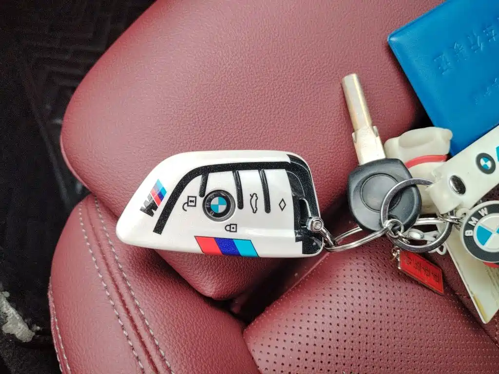 BMW 3 Series — миниатюра 12